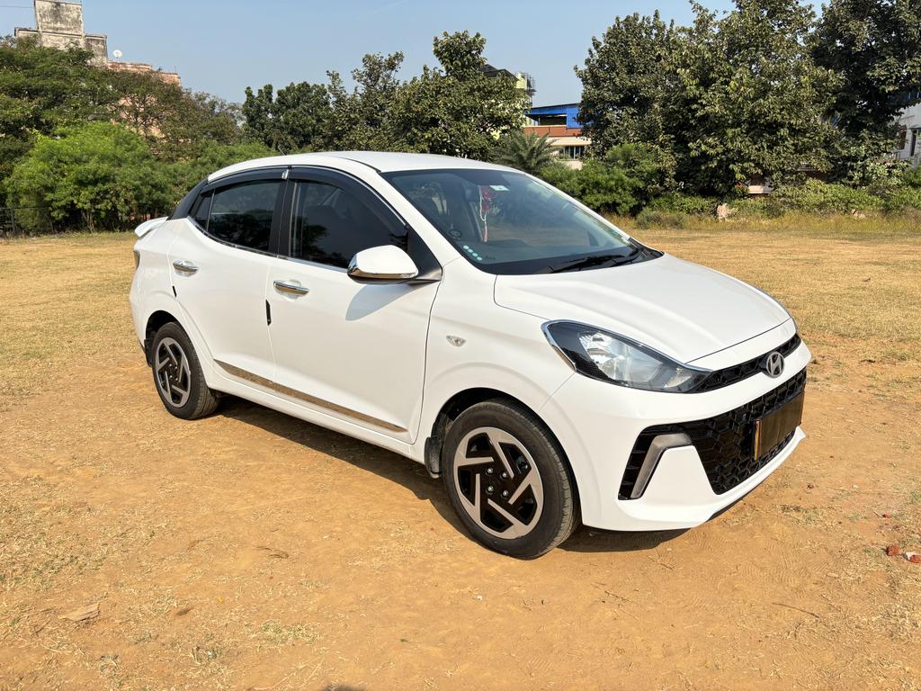 Car B